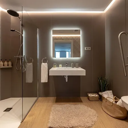 Estudio Moderno Adaptado En El Centro De شقة غيرنيكا إي لونو